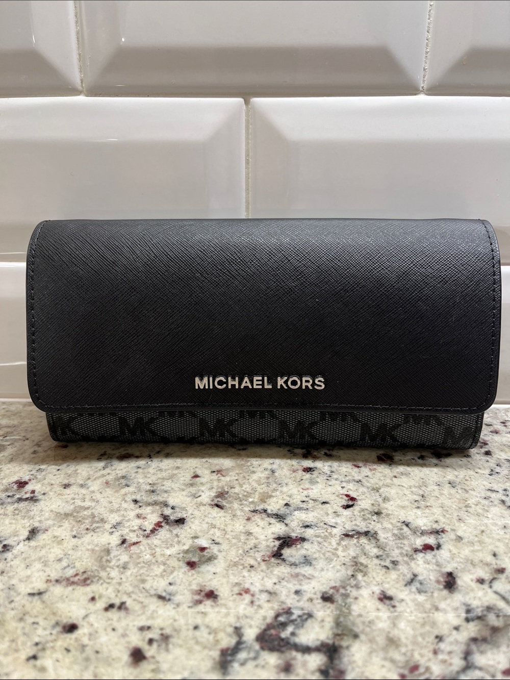 Michael Kors Large Wallet on a Chain NWT